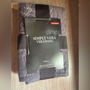Simply Vera Vera wang standard pillow sham